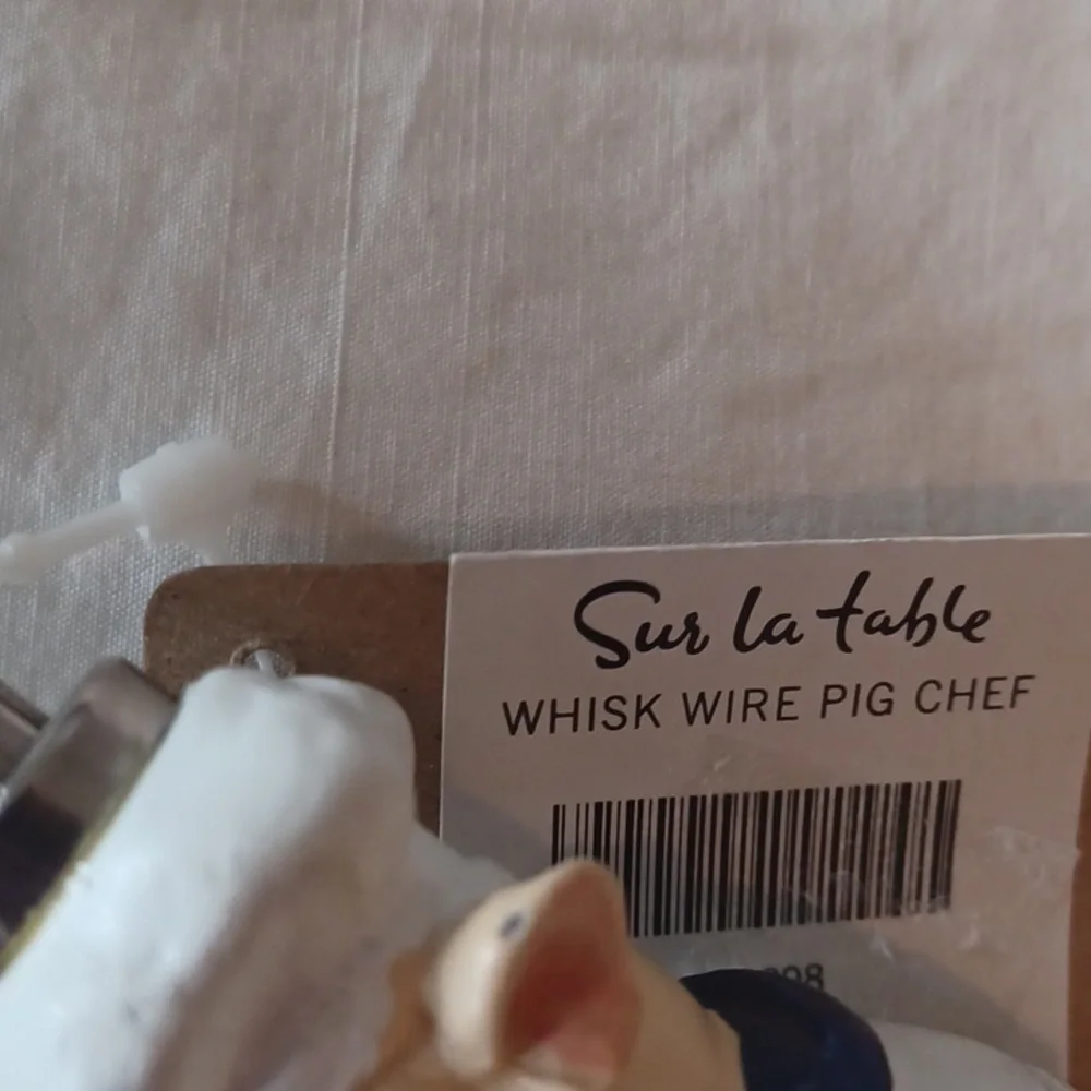 SUR LA TABLE wire whisk pig chef new with tag